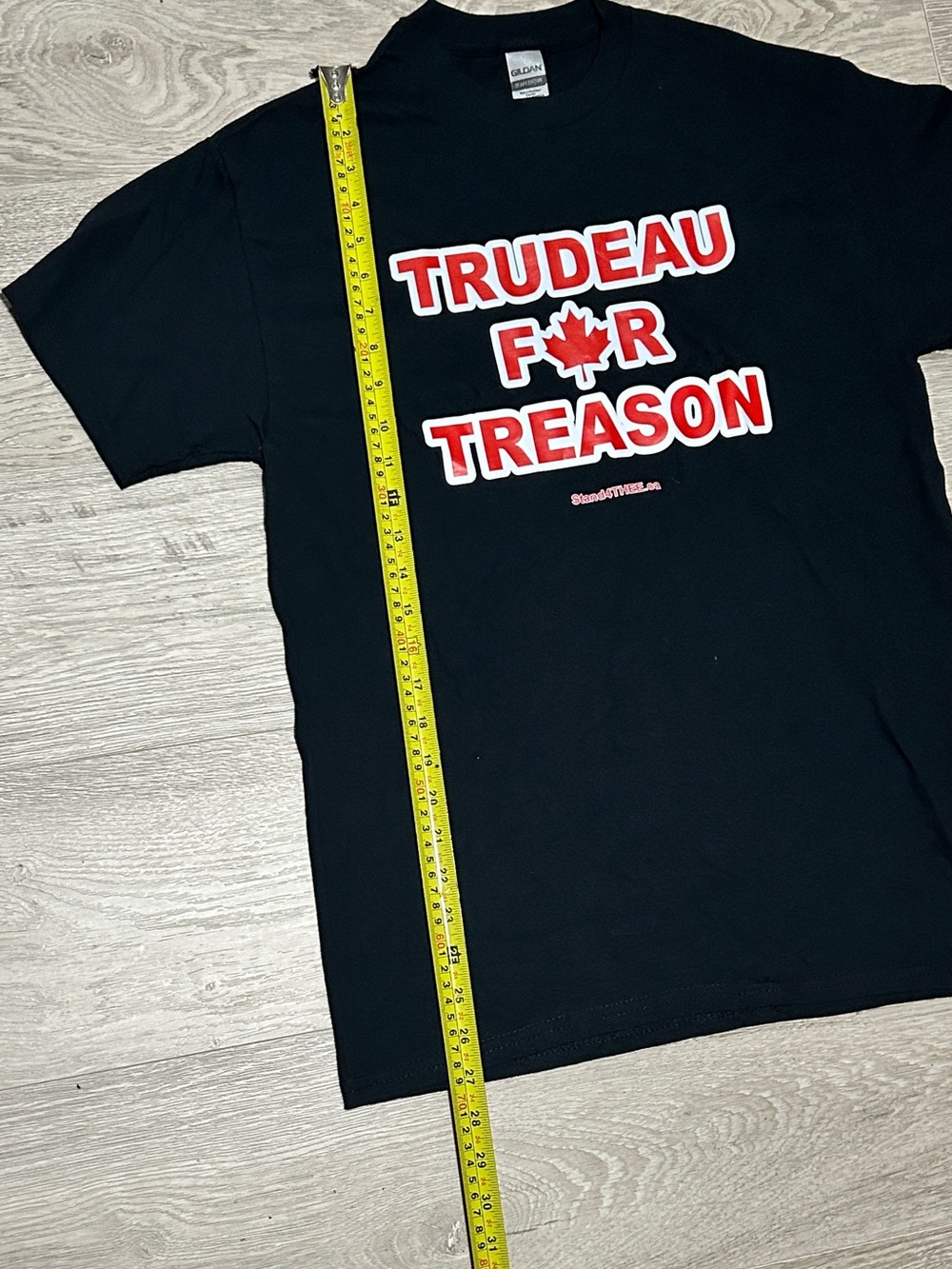 Trudeau for Treason Canada Men’s Graphic T-Shirt - Picture 4 of 4